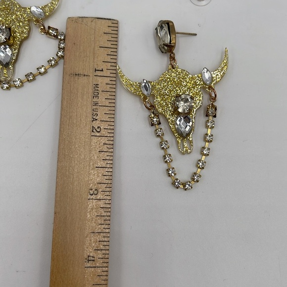Bling Cow Head Vintage Earrings – Rhinestone Statement Piece. - Picture 4 of 7